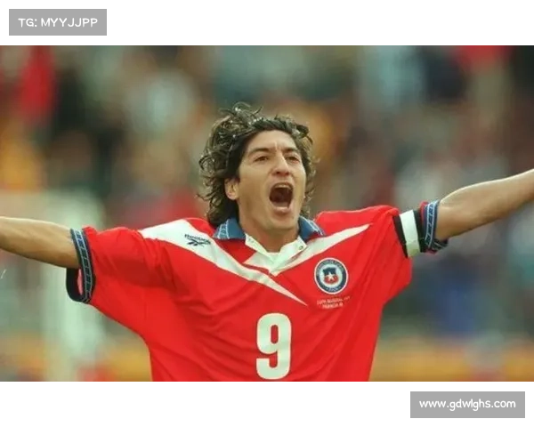 埃弗拉从街头少年到世界足坛传奇的奋斗历程解析